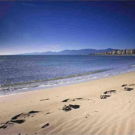 Brisons Les Vagues - Reservez Des Maintenant ! *
