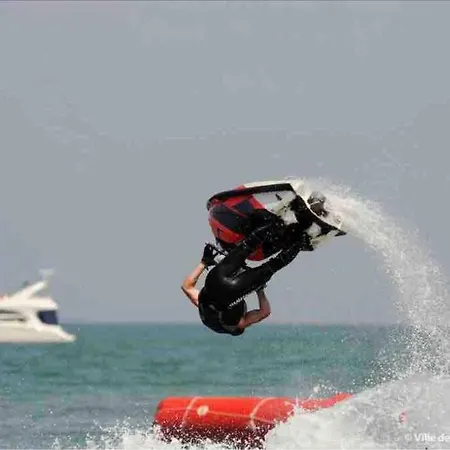 Brisons Les Vagues - Reservez Des Maintenant ! *